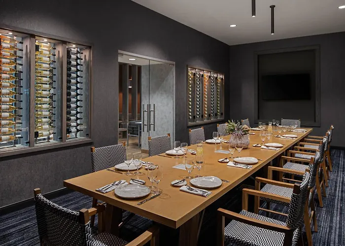 Hotel Marriott Phoenix 4*