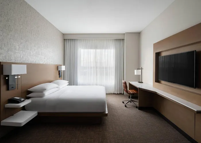 Hotel Marriott Phoenix 4*