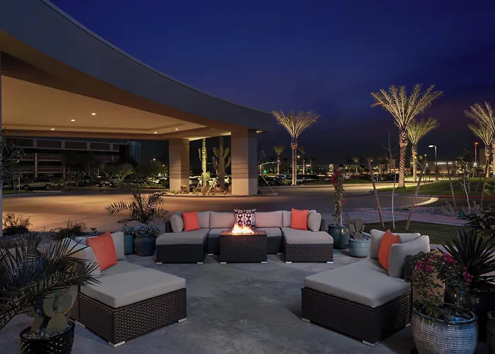 Marriott Phoenix 4*